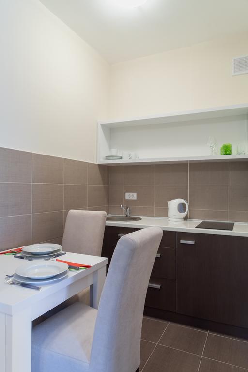 Garni Hotel Ema Kragujevac Habitación foto